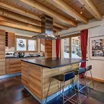 Chalet Tubber